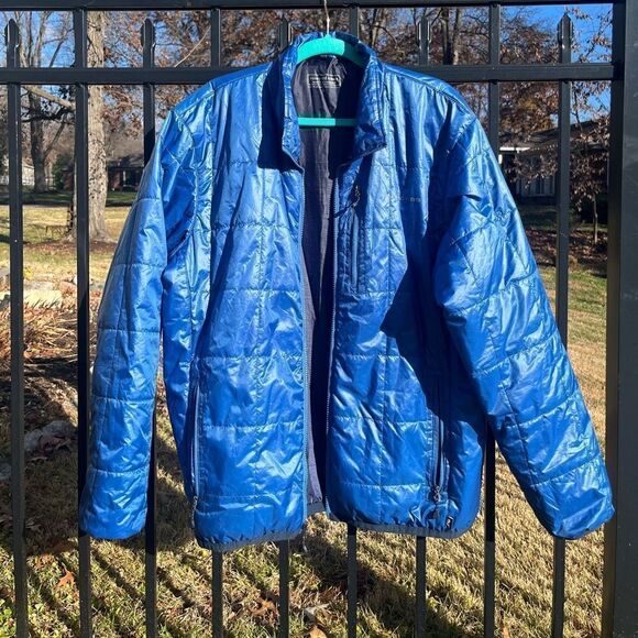 Vineyard Vines Lightweight Quilted Puffer Coat - Picture 8 of 9